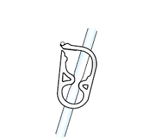 Рисунок 6. Откройте зажим на трубке для питания через зонд