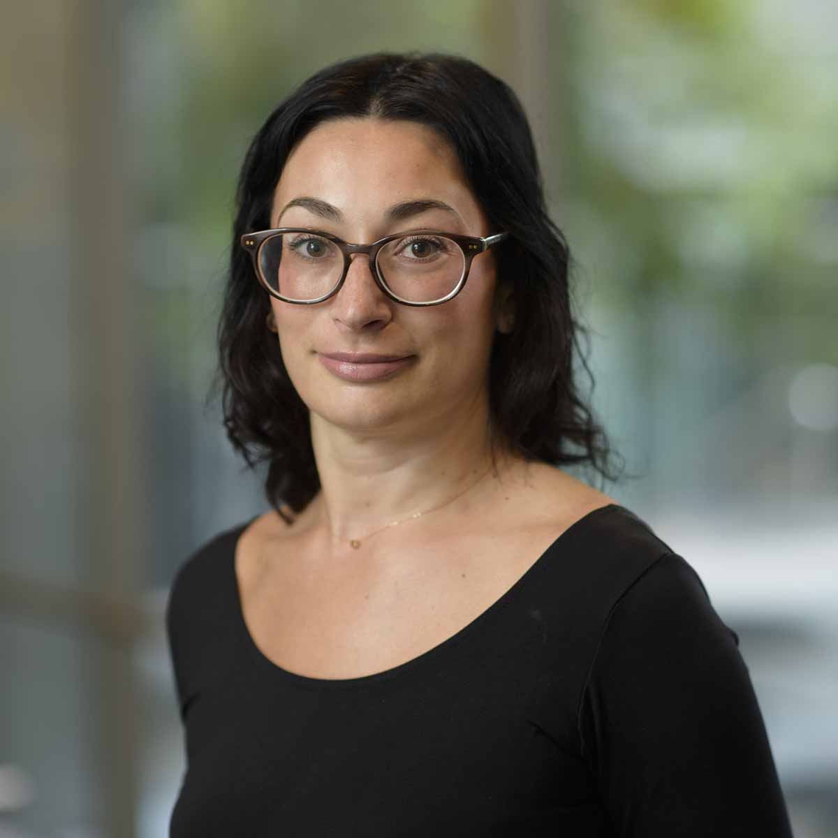 Internist Ioana Chen