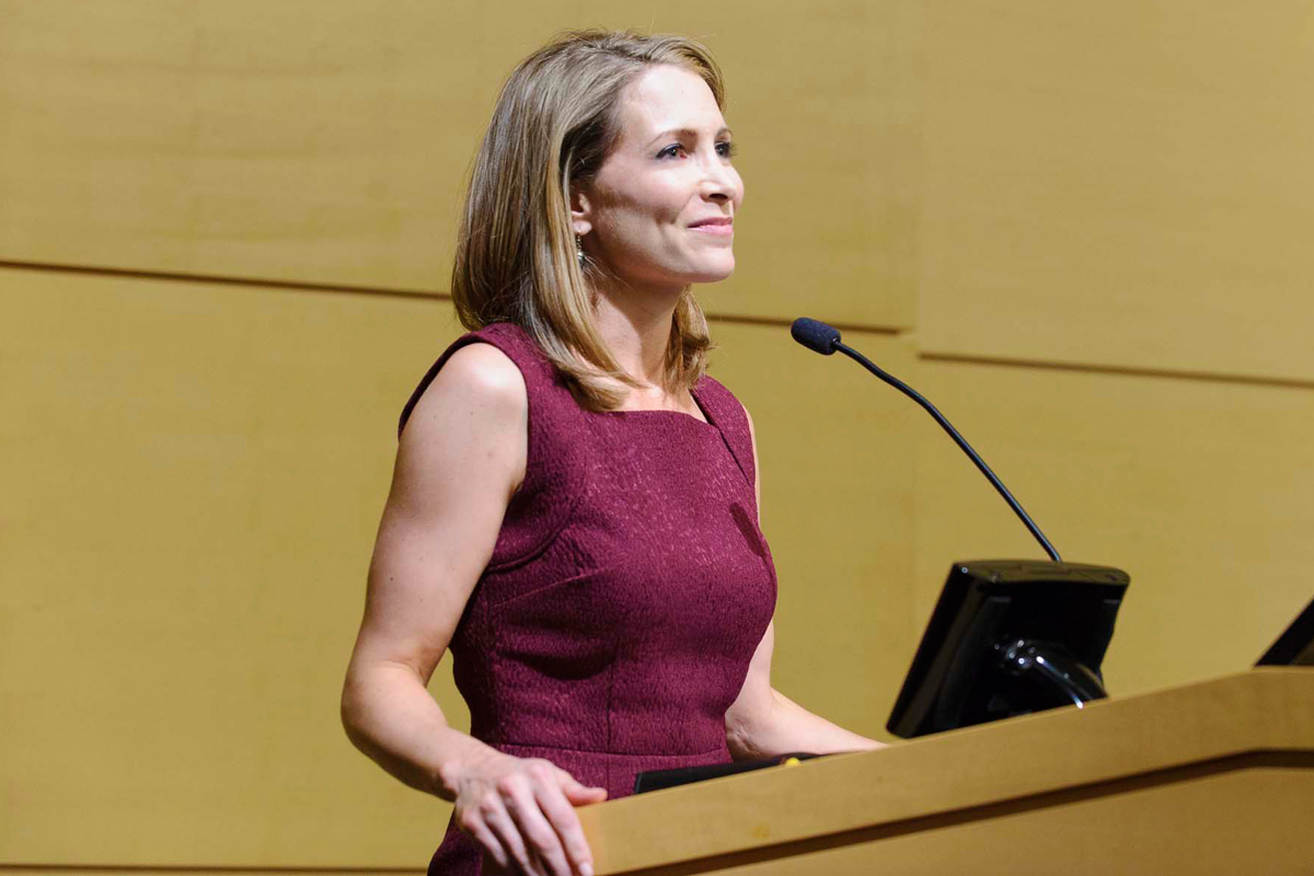 Shannon Miller — Olympic gold medalist, ovarian cancer survivor, and mom — delivered the keynote speech at our Manhattan survivorship celebration.