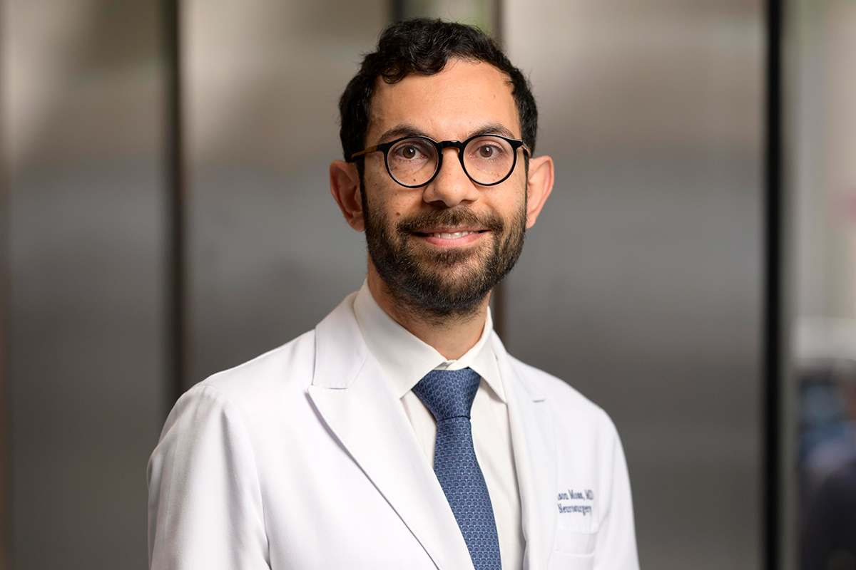 Dr. Nelson Moss