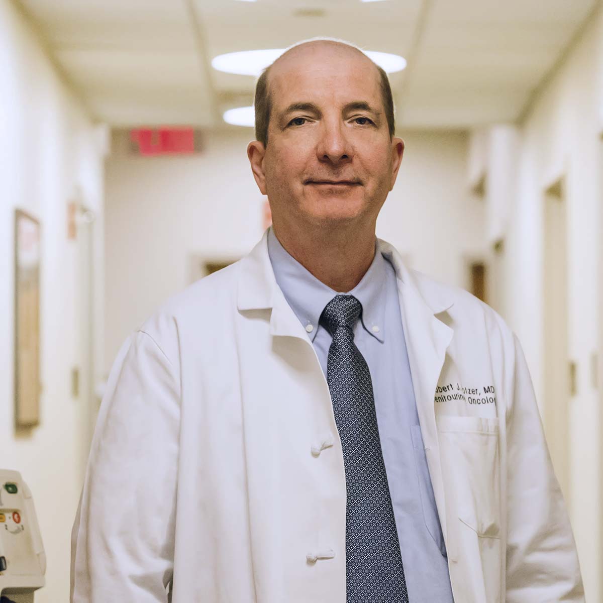 Memorial Sloan Kettering medical oncologist Robert Motzer