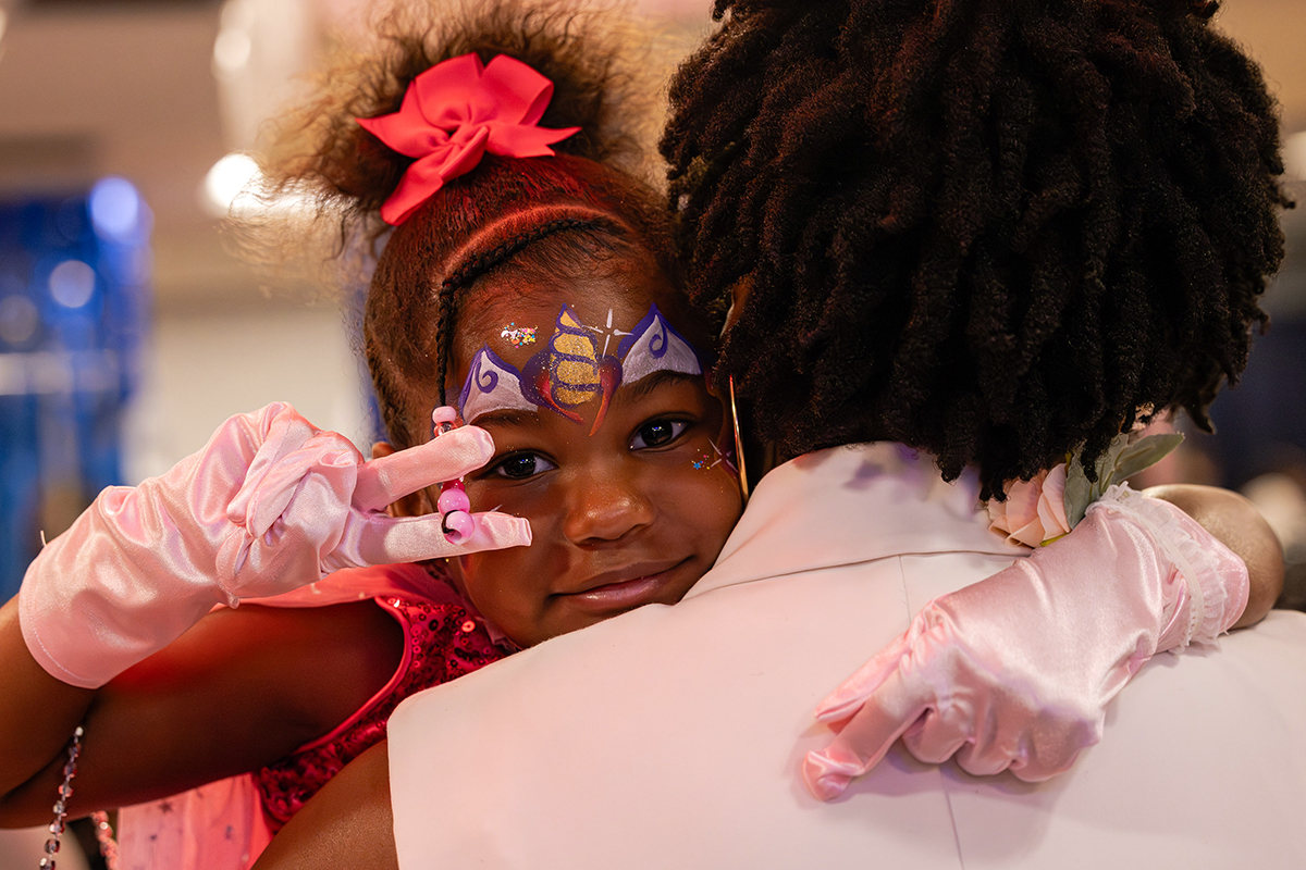 Noa K. and her mom celebrate at MSK Kids’ annual Spring Prom. Patients and their families had the opportunity to get their hair and makeup done, courtesy of The Society of MSK.