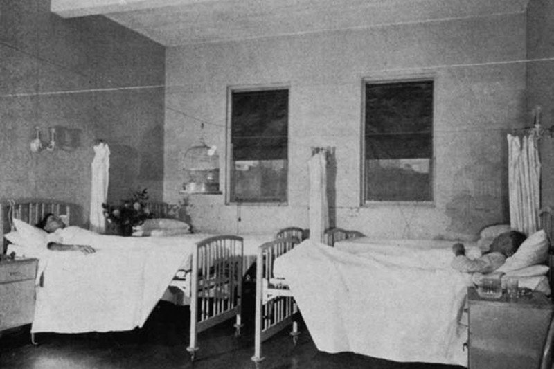 Total body irradiation unit at Memorial Hospital circa 1931