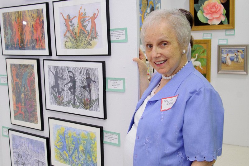 Phyllis Kahn displays her work at the Patient Art Show.