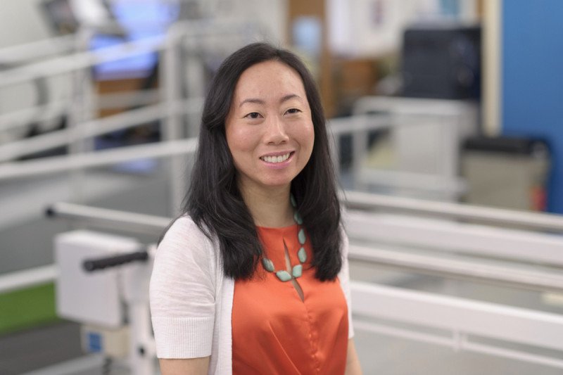 Memorial Sloan Kettering physical therapist Ting-Ting Kuo