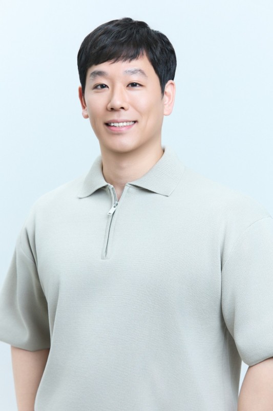 Kun Ho Park