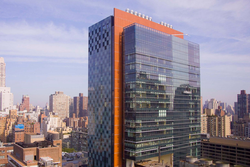 Now: Memorial Sloan Kettering’s Zuckerman Research Center is home to many laboratories and research programs and fosters collaboration by bringing people together in common spaces.