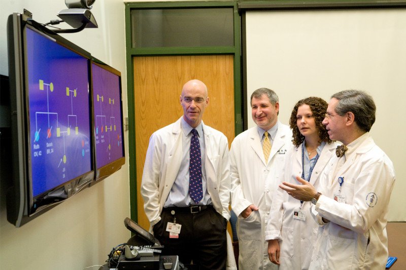(Left to right) Medical oncologist Mark Robson, gynecologist Noah Kauff, medical oncologist Zsofia Stadler, and Clinical Genetics Service Chief Kenneth Offit are applying genetic insights to improve the care of cancer patients.
