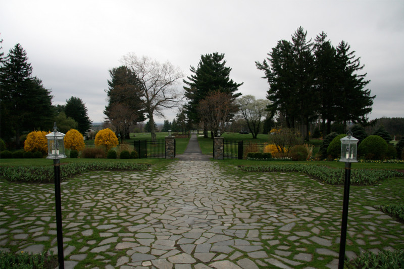 Skytop grounds and gardens