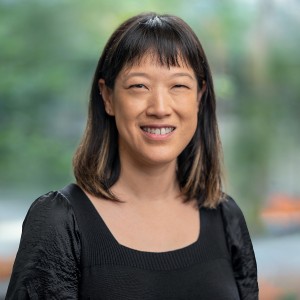 Leslie E. Kao