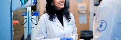 MSK physician-scientist Karuna Ganesh in the lab