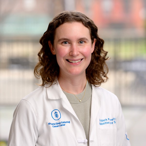 Elizabeth Pedowitz, neuróloga y médica especialista en cuidados paliativos del Memorial Sloan Kettering
